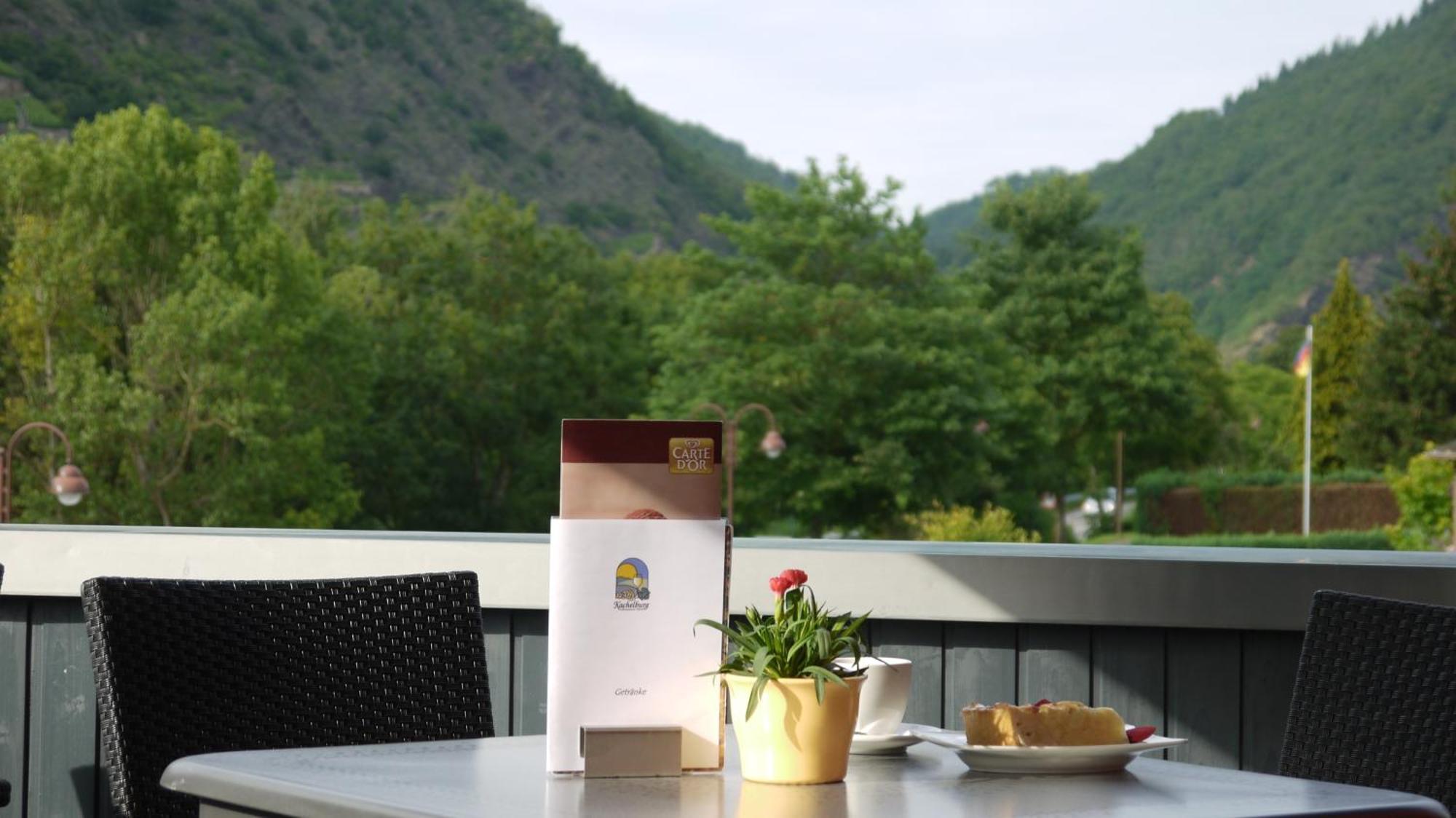 Hotel-Garni-Kachelburg Dieblich Eksteriør billede